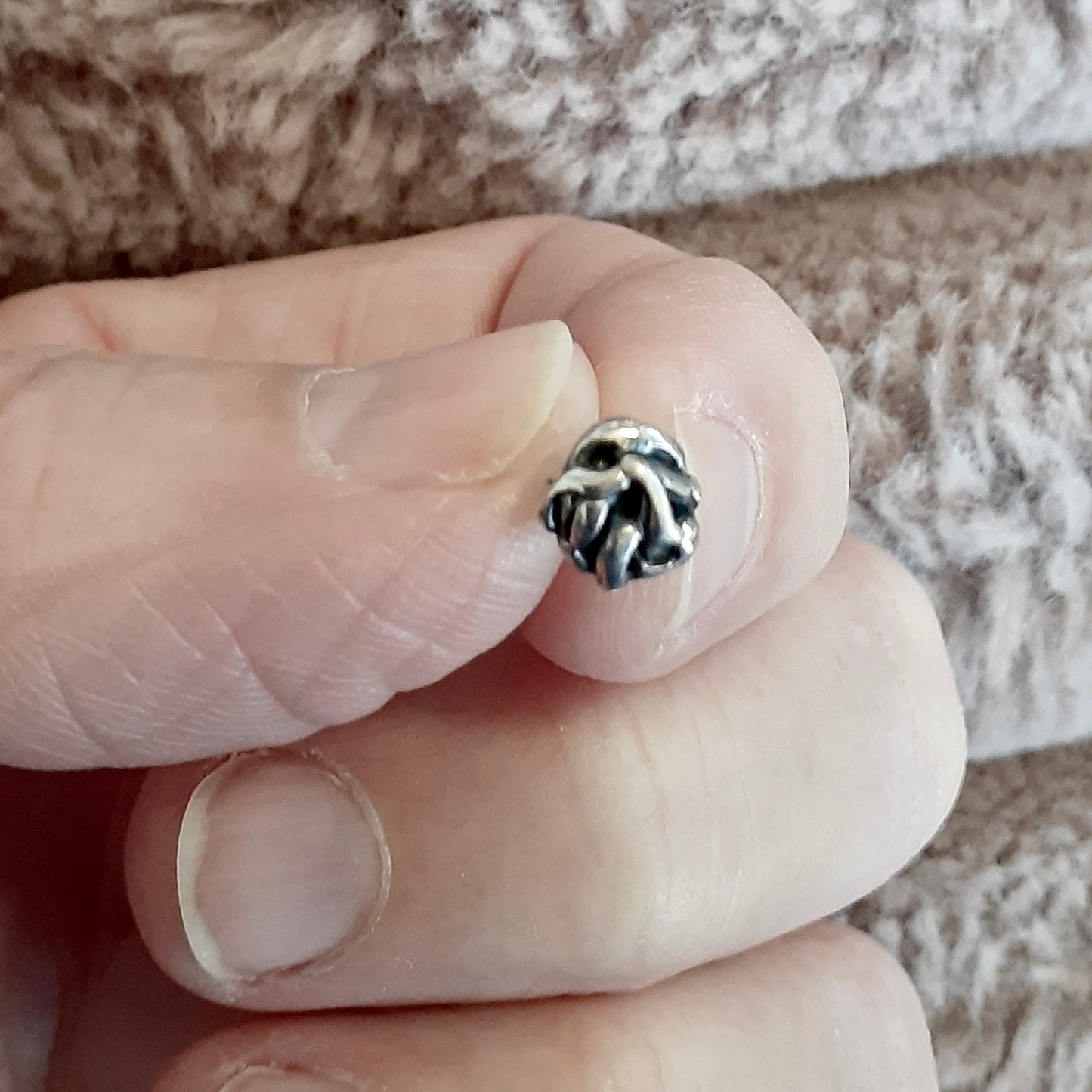 Pair of Sterling Silver tangled knot Ear Studs