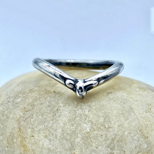 Simple sterling silver, round wire ring- Tiny Diving Dove design