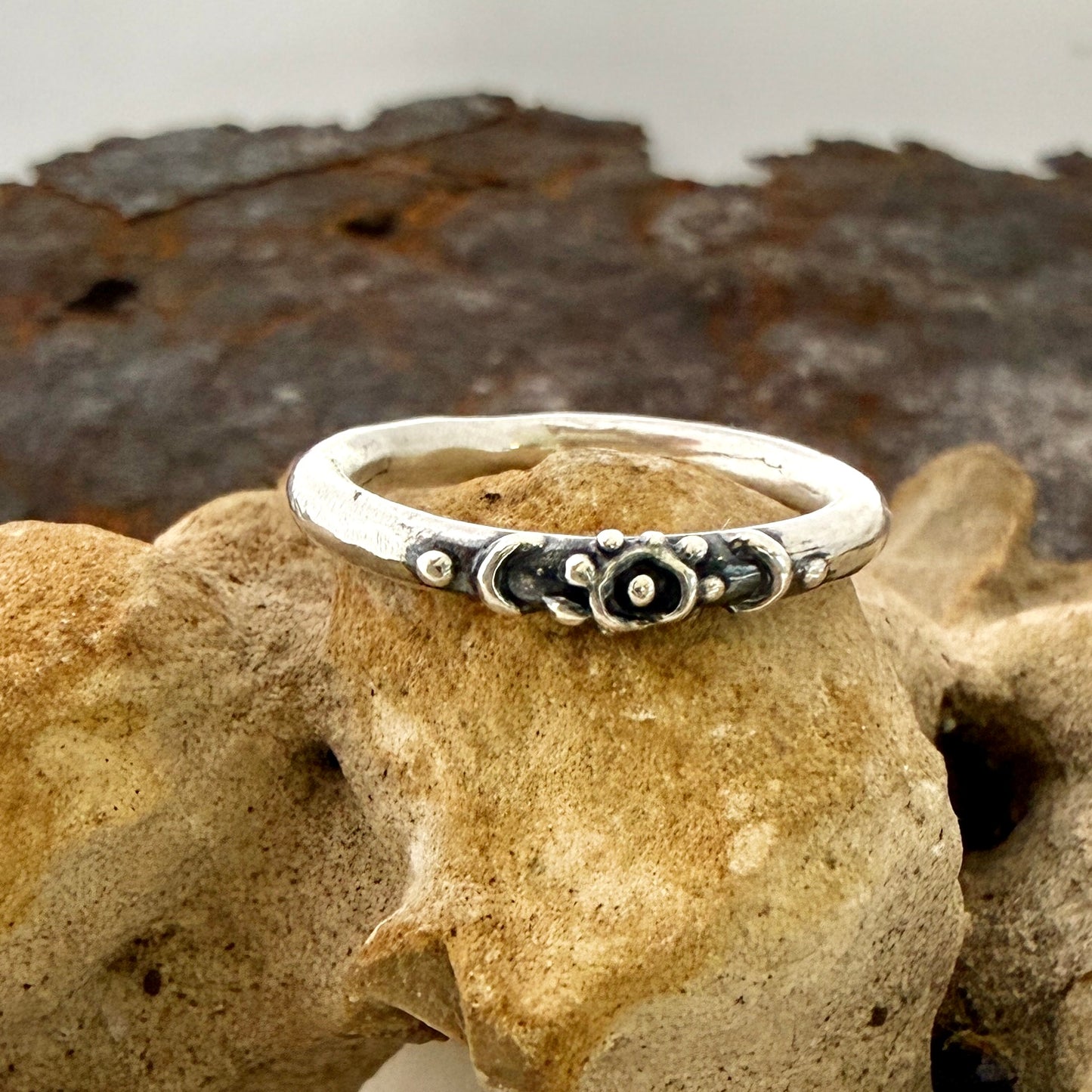Simple sterling silver, round wire ring- Tiny Abstract Target